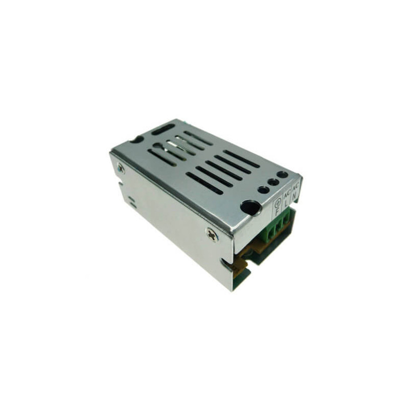 Fuente de alimentación (transformador) 12VDC     1A (12W)