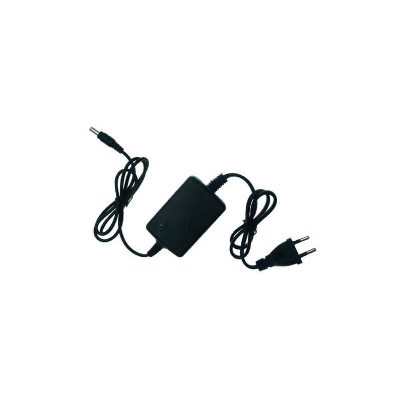 Fuente de alimentación (transformador)     12VDC 1A