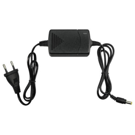 Fuente de alimentación (transformador)    12VDC 1.5A DC1215B