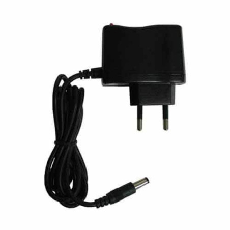 Fuente de alimentación (transformador)      12VDC 1A